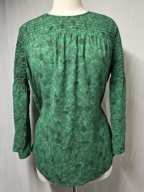 MICHAEL KORS GREEN LONG SLEEVE BACK ZIP BLOUSE SIZE M